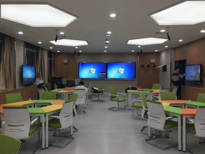 中教云天最新推出教室录播智慧教室设备