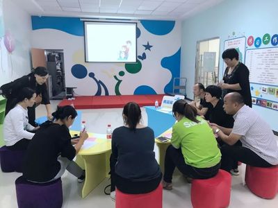 创新机制 打造品牌深入探索家庭教育指导服务新模式--海宁市“青蓝万家”家庭教育主题沙龙火热进行中