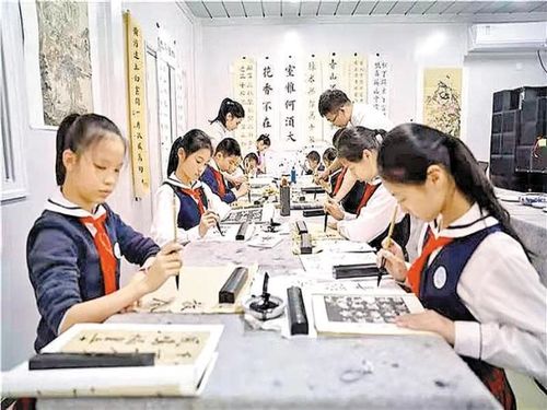 光明区义务教育阶段学校课后服务工作现场会在玉塘街道玉律学校召开