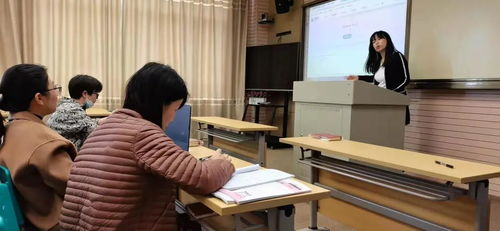 教育服务区域行丨慕华成志在珠海市金湾区开展教师培训